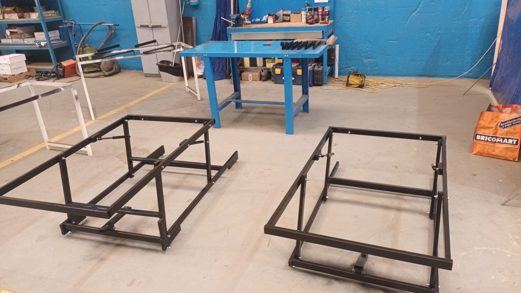 Estructuras elevables Artelot de gama Premium terminadas en el taller